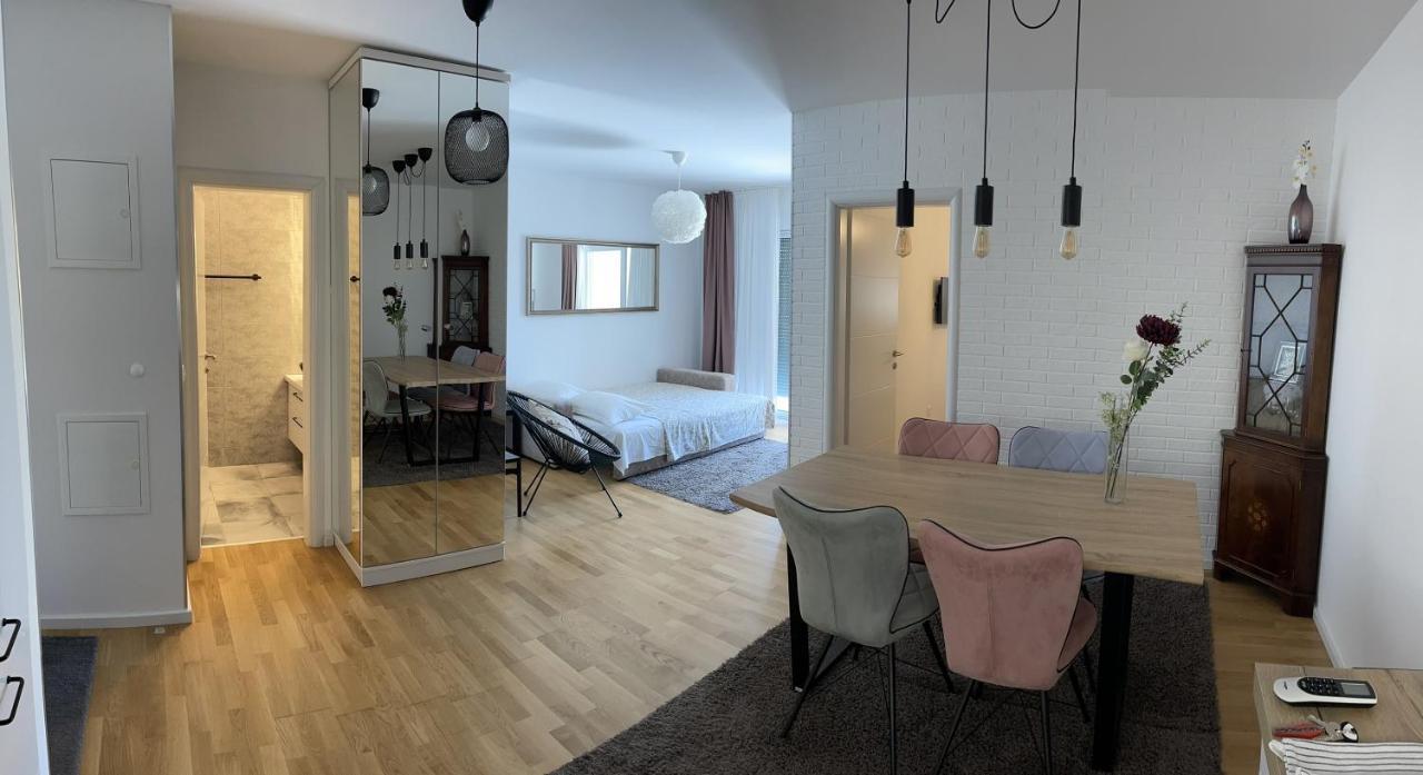 Apartment Leon Makarska Exterior photo